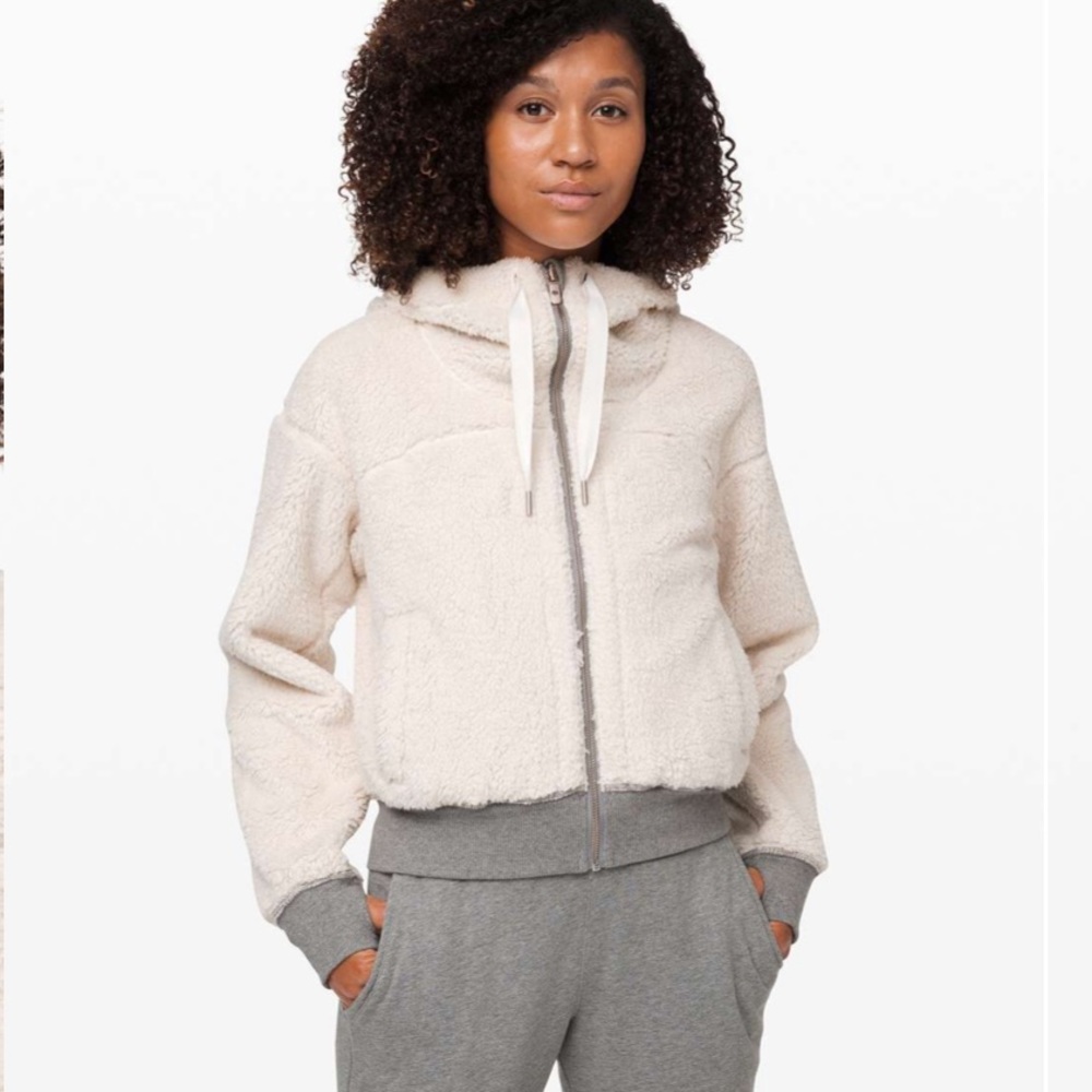 Lululemon Short Sweet and Sherpa Jacket